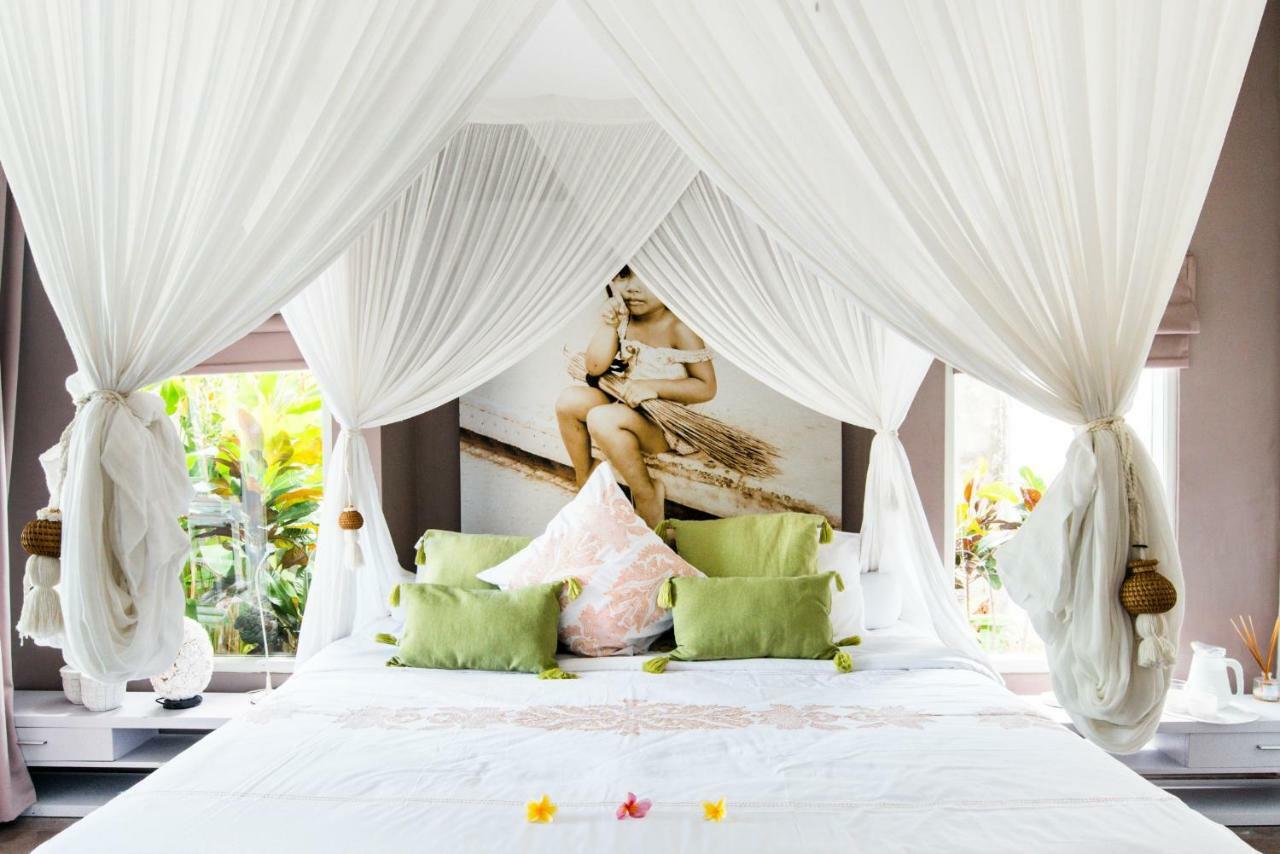 Villa Bliss A Paradise Of Three Independent Villas Canggu Exteriör bild